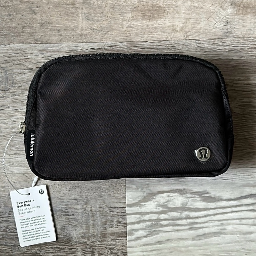 Lululemon Everywhere Belt Bag 1L - Black - NWT - hip pack fanny purse new SALE